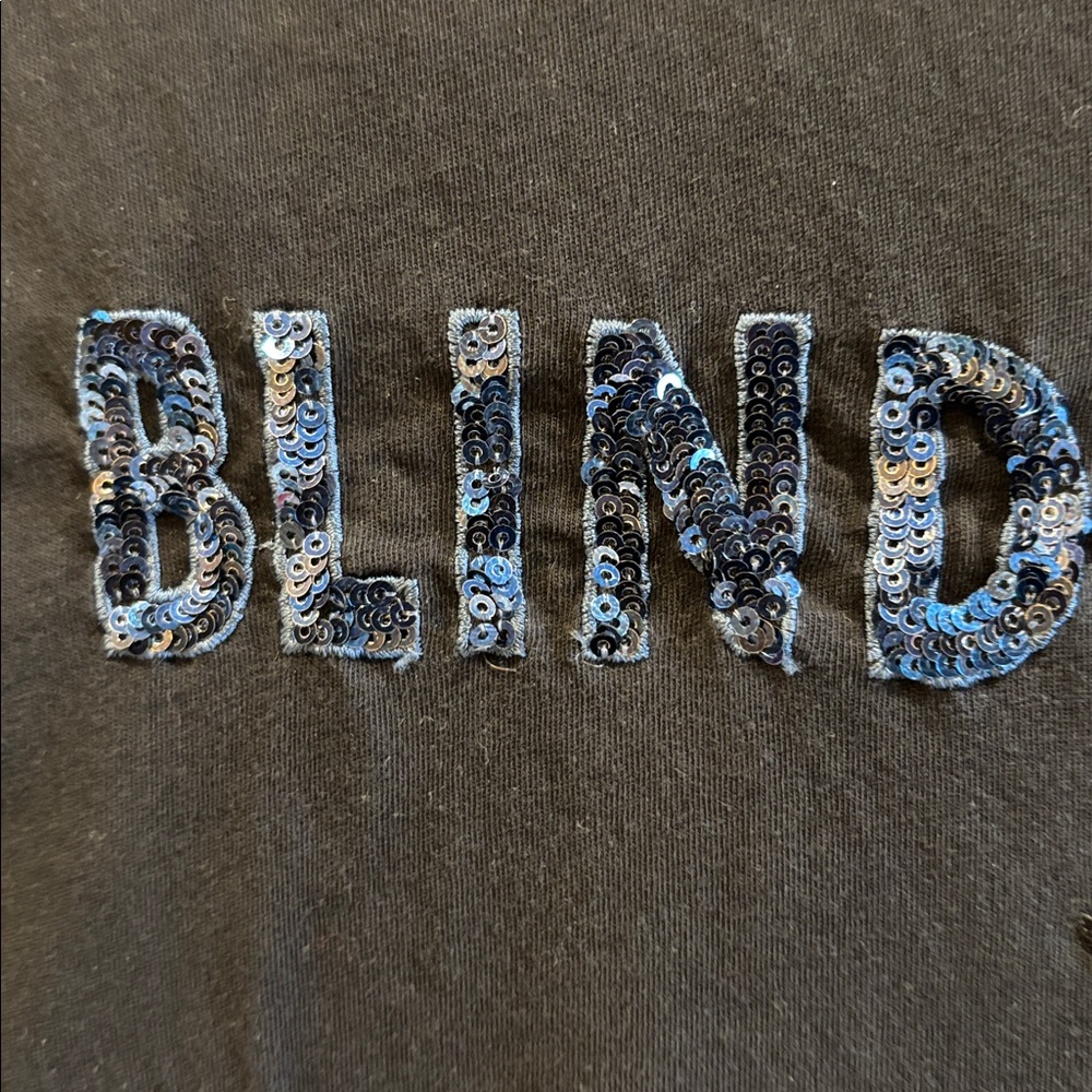 GUCCI BLACK S/S TEE SHIRT WITH BLIND FOR LOVE IN BLUE SEQUINS EMBROIDERED BEE - Picture 6 of 16